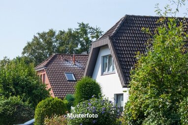 Einfamilienhaus zum Kauf Zwangsversteigerung 495.000 € 7 Zimmer 234 m² 6.249 m² Grundstück Ribnitz Ribnitz-Damgarten 18311