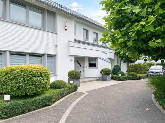 Immobilie zum Kauf 690.000 € 7 Zimmer 290 m² 1.077 m² Grundstück frei ab sofort Fröndenberg Fröndenberg/Ruhr 58730