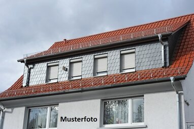 Mehrfamilienhaus zum Kauf Zwangsversteigerung 394.800 € 9 Zimmer 222 m² 471 m² Grundstück Denkendorf 73770