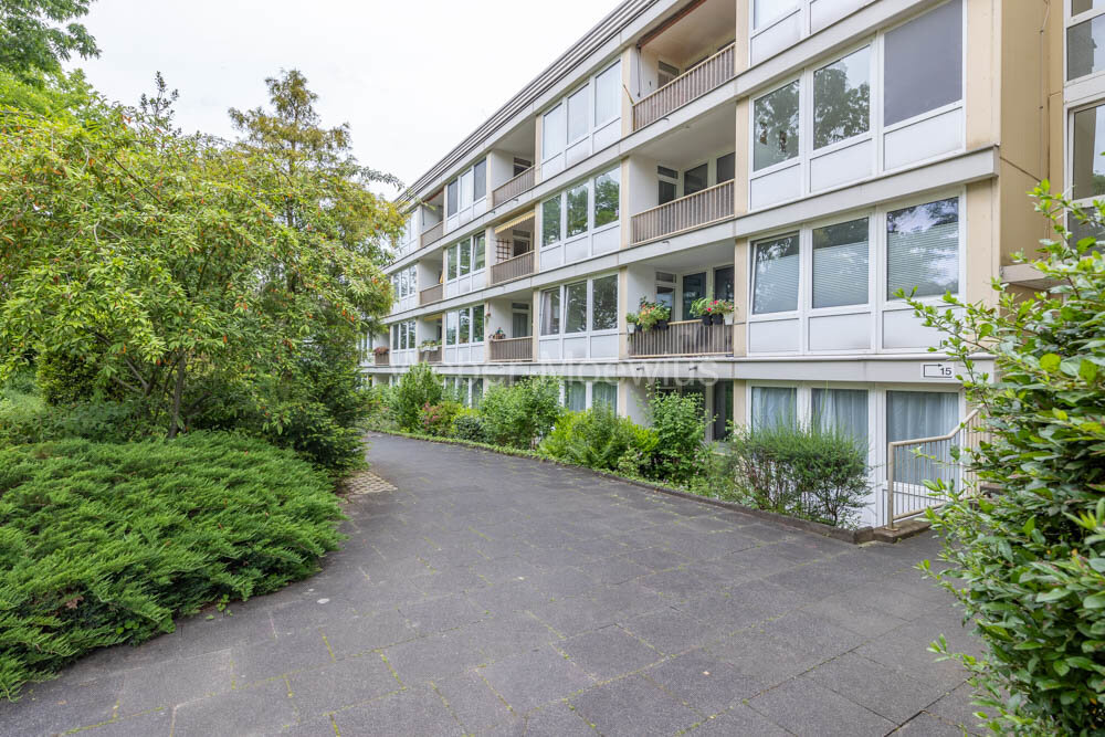 Wohnung zum Kauf 199.000 € 2 Zimmer 59 m²<br/>Wohnfläche Hochkreuz-Regierungsviertel Bonn / Plittersdorf 53175