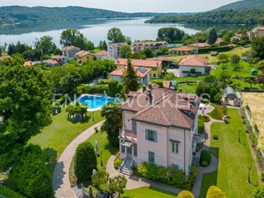Villa zum Kauf 1.700.000 € 7 Zimmer 500 m² 2.600 m² Grundstück via Roma 4 Ternate 21020