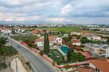 Einfamilienhaus zum Kauf 1.100.000 € 372 m² Nicosia