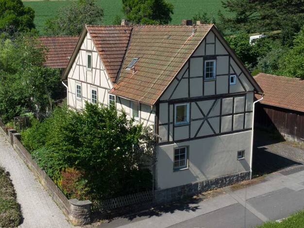 Haus zum Kauf 179.000 € 8 Zimmer 327 m² 1.037 m² Grundstück Neustädtles Nordheim vor der Rhön 97647