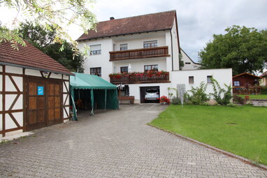 Haus zum Kauf Provisionsfrei 184 m² 987 m² Grundstück Großalbershof Großalbershof Sulzbach-Rosenberg 92237