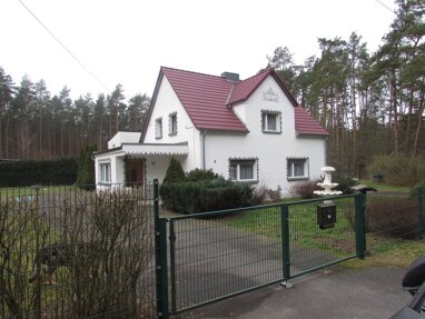 Einfamilienhaus zum Kauf 149.000 € 4 Zimmer 120 m² 7.713 m² Grundstück Arnsdorf Ruhland 01945