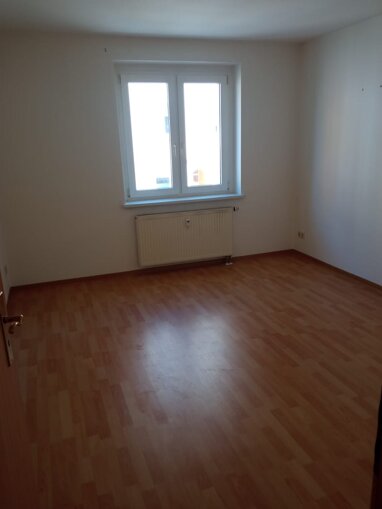 Wohnung zur Miete 350 € 2 Zimmer 50 m² Heinrich Heine Str. Merseburg Merseburg 06217
