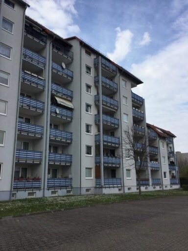 Wohnung zur Miete 700 € 2 Zimmer 81 m² 2. Geschoss frei ab 02.03.2025 Südring 17 Lehrte - Südwest Lehrte 31275