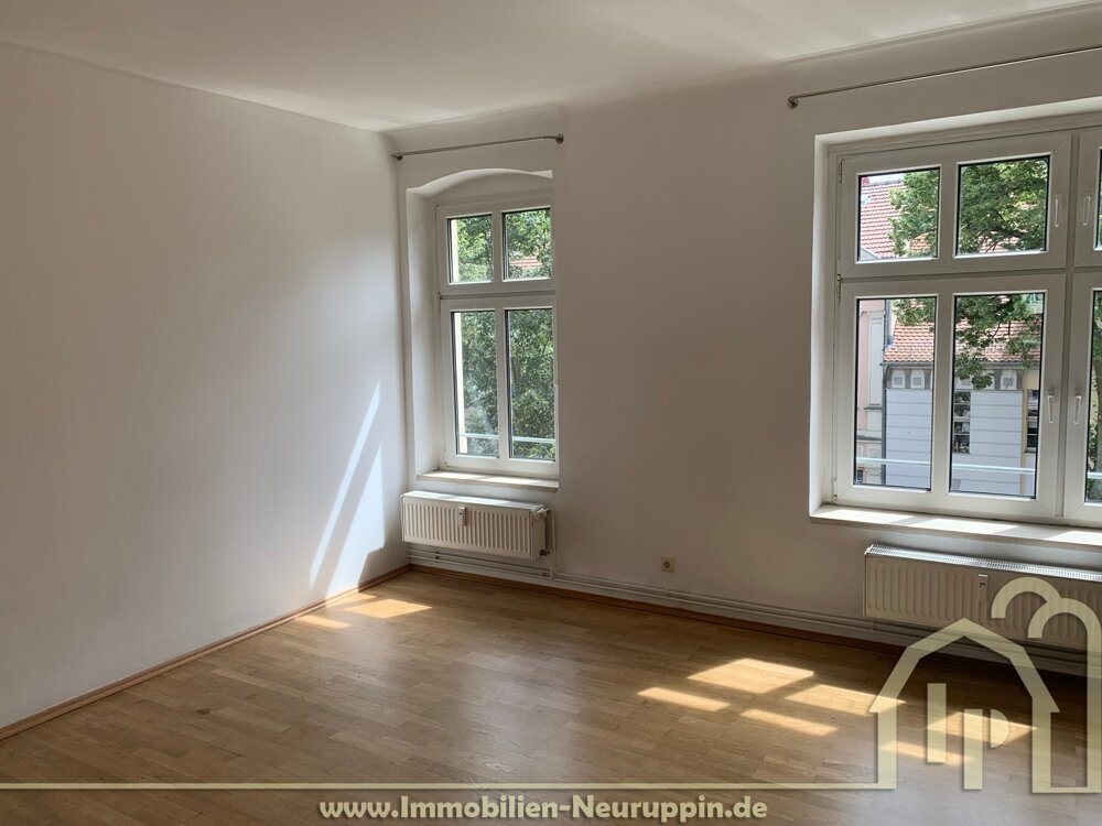 Wohnung zur Miete 320 € 1 Zimmer 34 m²<br/>Wohnfläche Schlossstraße 10 Rheinsberg Rheinsberg 16831