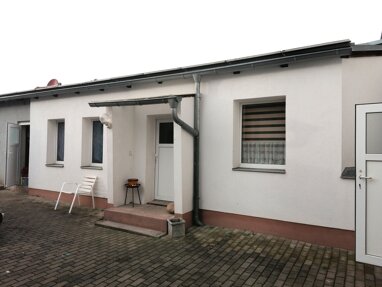 Wohnung zur Miete 275 € 2 Zimmer 50 m² Erdgeschoss Mörikestraße 19 Roßlau 221 Dessau-Roßlau 06862