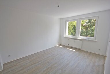 Wohnung zur Miete 260 € 2 Zimmer 39,9 m² 2. Geschoss Saturnstr. 8 Ortslage Trotha Halle (Saale) 06118