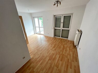 Wohnung zur Miete 188 € 1 Zimmer 33,5 m² 1. Geschoss Pöblitzer Straße 23 Pölbitz 314 Zwickau 08058
