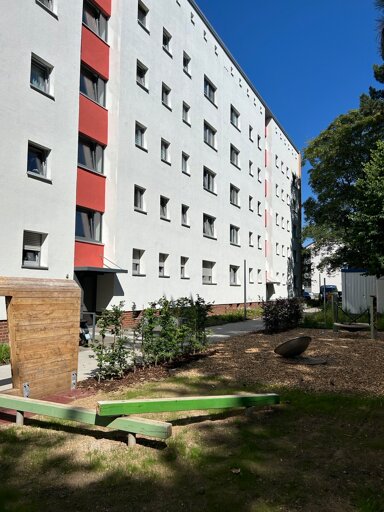 Wohnung zur Miete 1.032 € 4 Zimmer 74,1 m² 1. Geschoss frei ab 16.12.2024 Schaumburger Straße 95 Sossenheim Frankfurt am Main 65936