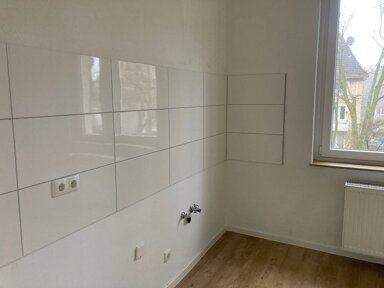 Wohnung zur Miete 456 € 2 Zimmer 41,4 m² 1. Geschoss frei ab 01.04.2025 Overrathstr. 10 Frohnhausen Essen 45144