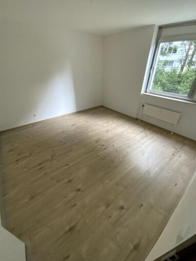 Wohnung zur Miete 489 € 3 Zimmer 73 m² 2. Geschoss frei ab 07.07.2024 Danziger Straße 9 Kreuztal Kreuztal 57223