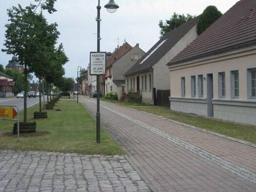 Verkaufsfläche zur Miete 490 € 57,5 m² Verkaufsfläche Groß Schönebeck Schorfheide 16244