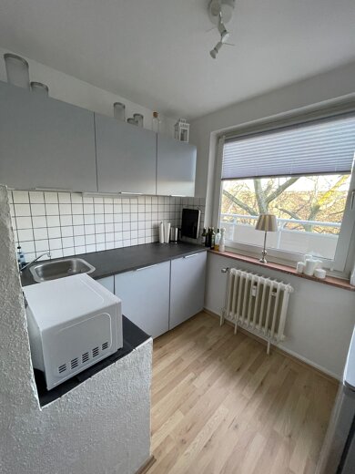 Wohnung zur Miete 465 € 1,5 Zimmer 39 m² 4. Geschoss frei ab sofort Hansastr. 101 Duissern Duisburg 47058