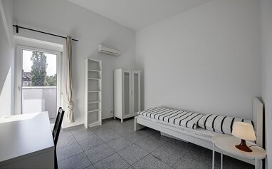 Wohnung zur Miete Wohnen auf Zeit 560 € 5 Zimmer 11 m² frei ab 04.07.2024 Aachener Straße 8 Neckarvorstadt Stuttgart 70376