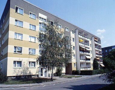 Wohnung zur Miete 427,24 € 4 Zimmer 65 m² 4. Geschoss Jessener Str. 1 Dobritz-Süd (Jessener Str.) Dresden 01257