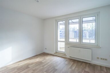 Wohnung zur Miete 372 € 3 Zimmer 59 m² 2. Geschoss Stollberger Straße 36 a Zentrum 014 Chemnitz 09119