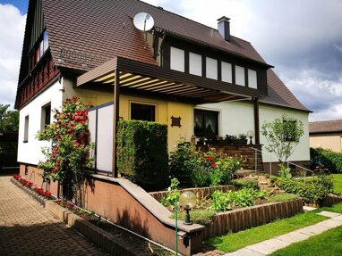 Einfamilienhaus zum Kauf 698.000 € 8 Zimmer 160 m² 746 m² Grundstück Altenfurt - Moorenbrunn Nürnberg 90475