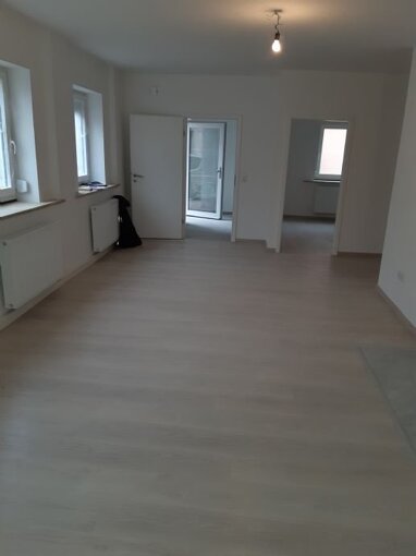 Wohnung zur Miete 780 € 3,5 Zimmer 109 m² Erdgeschoss Würzburgerstrasse 8 Scheinfeld Scheinfeld 91443