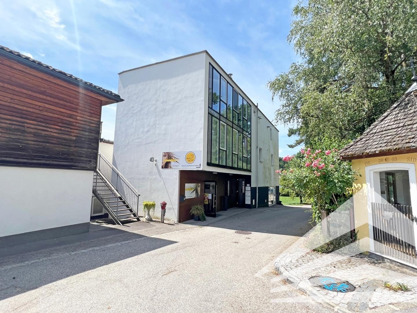 Laden zum Kauf 209.000 € 73,9 m²<br/>Verkaufsfläche Sportplatzstraße 1 Rottenegg 4112