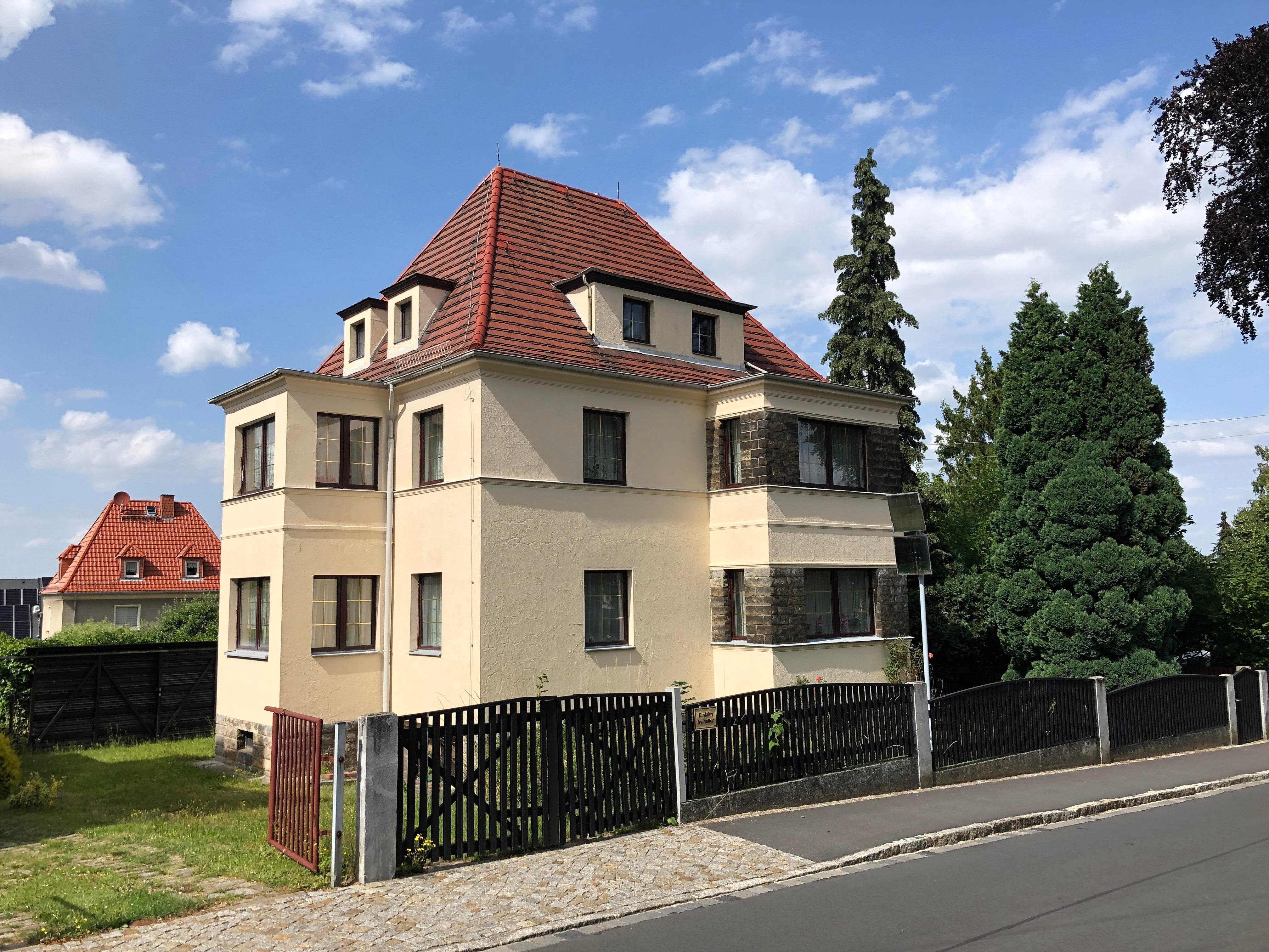 Stadthaus zum Kauf Provisionsfrei 475.000 € 8 Zimmer 200 m²<br/>Wohnfläche 780 m²<br/>Grundstück Gittersee Dresden 01189