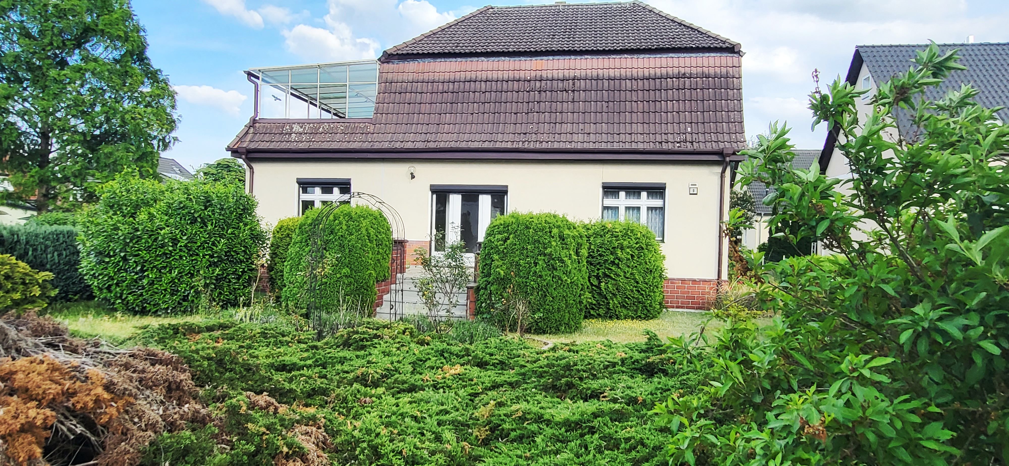 Einfamilienhaus zum Kauf 520.000 € 6 Zimmer 154 m²<br/>Wohnfläche 749 m²<br/>Grundstück Seegefeld Falkensee 14612