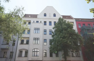 Wohnung zum Kauf 320.000 € 3 Zimmer Huttenstrasse 71 Moabit Berlin 10553