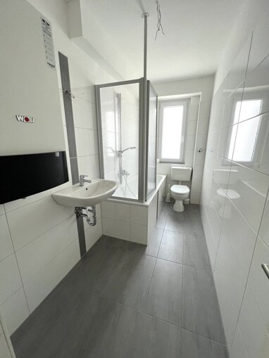 Wohnung zur Miete 435 € 2 Zimmer 60 m² 1. Geschoss Platz der Republik 50a Ostersbaum Wuppertal 42107