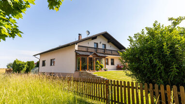 Einfamilienhaus zum Kauf 620.000 € 8 Zimmer 228 m² 1.011 m² Grundstück Ganacker Pilsting 94431