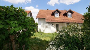 Doppelhaushälfte zur Miete 990 € 4 Zimmer 108 m² 370 m² Grundstück Sünching Sünching 93104