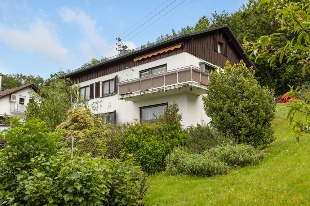 Mehrfamilienhaus zum Kauf 760.000 € 8 Zimmer 200,1 m²<br/>Wohnfläche 786 m²<br/>Grundstück Balg Baden-Baden / Balg 76532