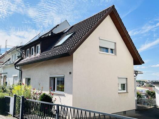 Doppelhaushälfte zum Kauf 627.000 € 4,5 Zimmer 104,3 m² 413 m² Grundstück Weilimdorf Stuttgart 70499