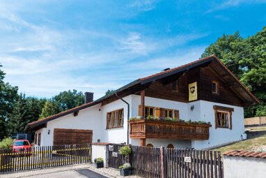 Einfamilienhaus zum Kauf 949.000 € 7,5 Zimmer 294 m² 1.738 m² Grundstück Altstadt / St. Lorenz Heideck 90403