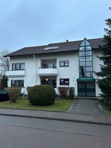 Wohnung zur Miete 790 € 2,5 Zimmer 79 m² 1. Geschoss Hohenstaufenstrasse 37 Ellwangen - Ost 17 Ellwangen (Jagst) 73479