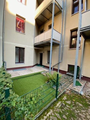 Wohnung zur Miete Wohnen auf Zeit 416 € 3 Zimmer 64 m² frei ab sofort Sankt-Michael-Straße . Fichtestraße / Ambrosiusplatz Magdeburg 39112