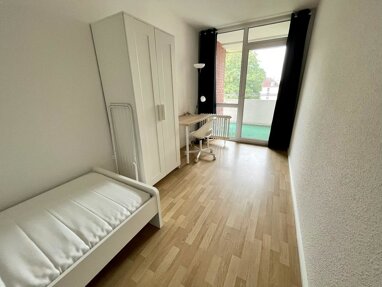 Wohnung zur Miete Wohnen auf Zeit 609 € 1 Zimmer 12 m² frei ab 11.06.2024 Kölner Landstraße Holthausen Düsseldorf 40589