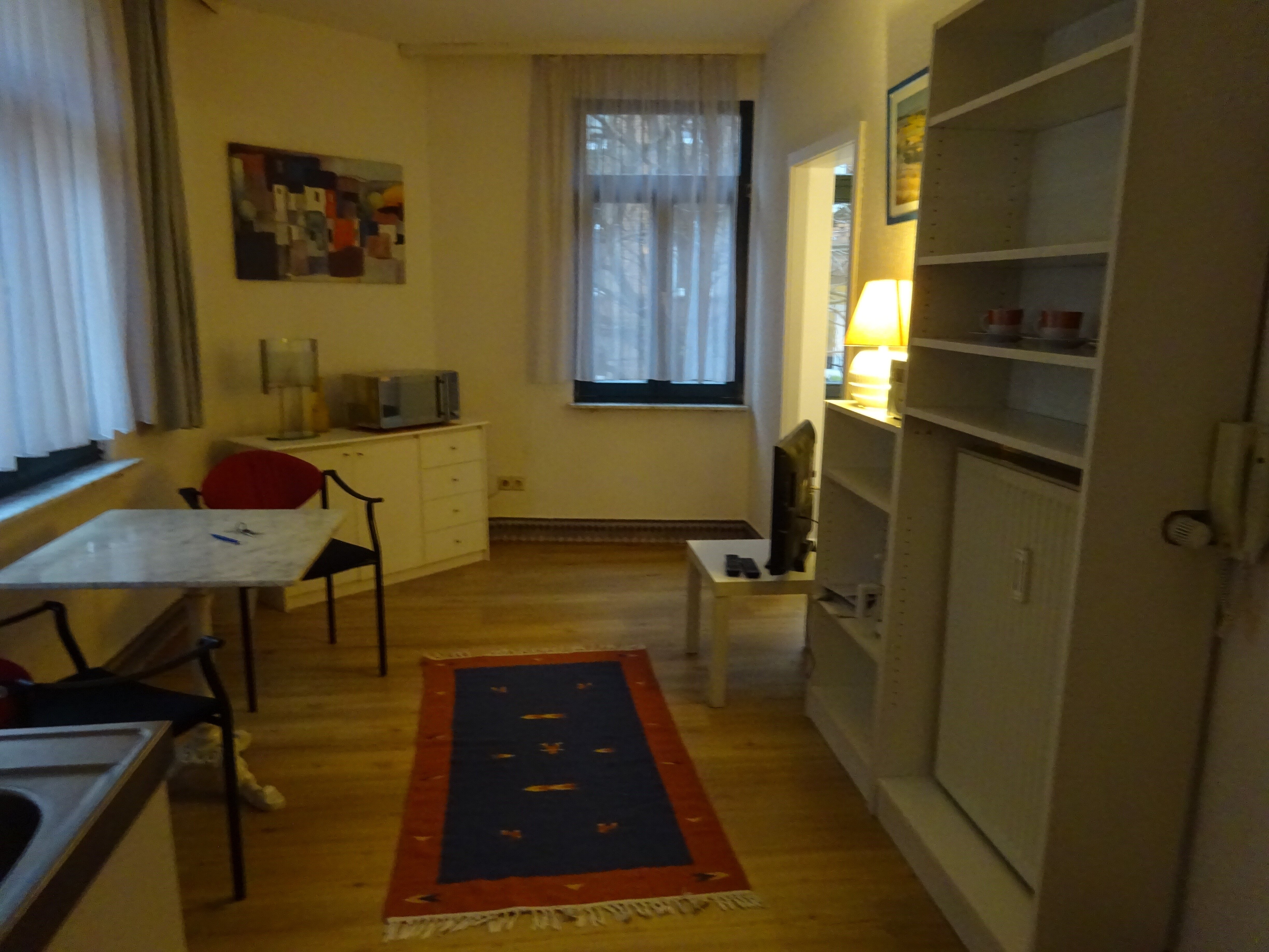 Wohnung zur Miete Wohnen auf Zeit 850 € 1 Zimmer 24 m² frei ab sofort Rathaus Stuttgart-Mitte 70182