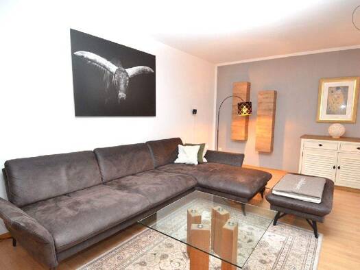 Wohnung zur Miete 1.600 € 2 Zimmer 76 m² 1. Geschoss frei ab sofort Gersthofen 86368