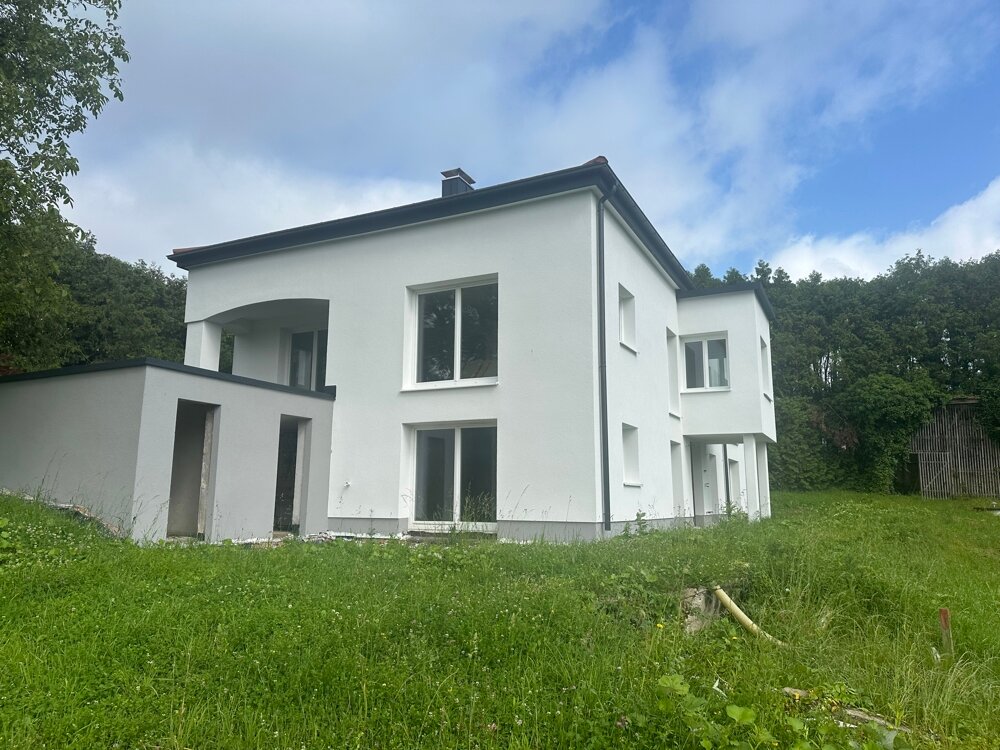 Einfamilienhaus zum Kauf 395.000 € 7 Zimmer 220 m²<br/>Wohnfläche 3.703 m²<br/>Grundstück Schardenberg 4784