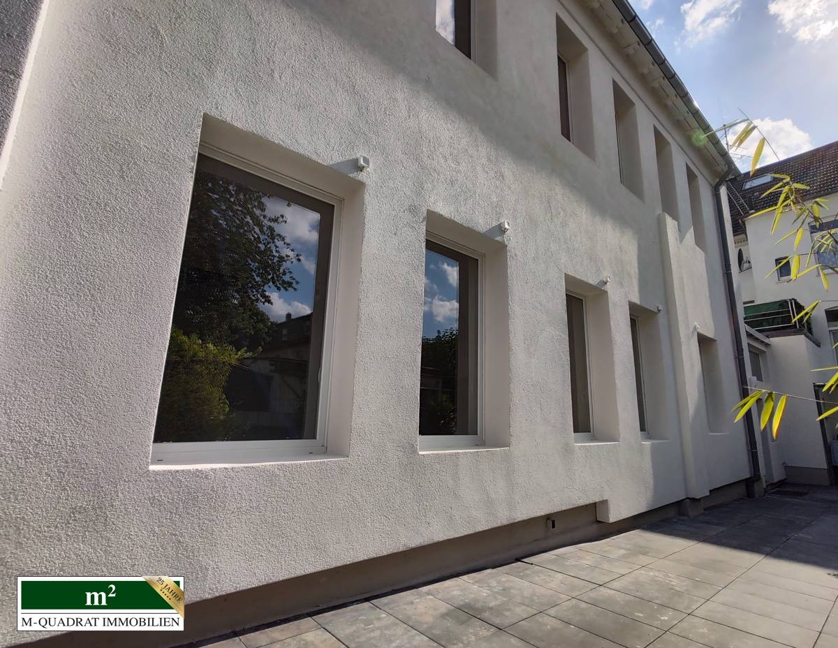 Mehrfamilienhaus zum Kauf 699.000 € 9 Zimmer 320 m²<br/>Wohnfläche 654 m²<br/>Grundstück Rosenkamp - Weyer Solingen 42719