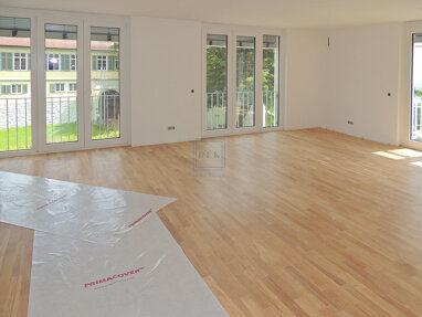 Wohnung zur Miete 2.124 € 4,5 Zimmer 118 m² 2. Geschoss frei ab 01.08.2024 Mitte - West Kirchheim unter Teck 73230