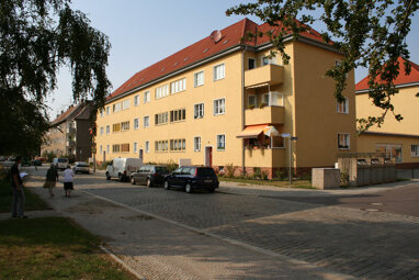 Wohnung zur Miete 340,25 € 2 Zimmer 50,8 m² Erdgeschoss Curiestraße 29 Curiesiedlung Magdeburg 39124