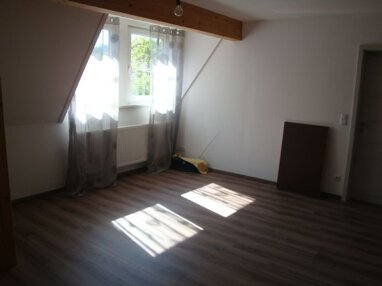 Wohnung zur Miete 860 € 4,5 Zimmer 105 m² 1. Geschoss Schmiedgasse Falkendorf Aurachtal 91086
