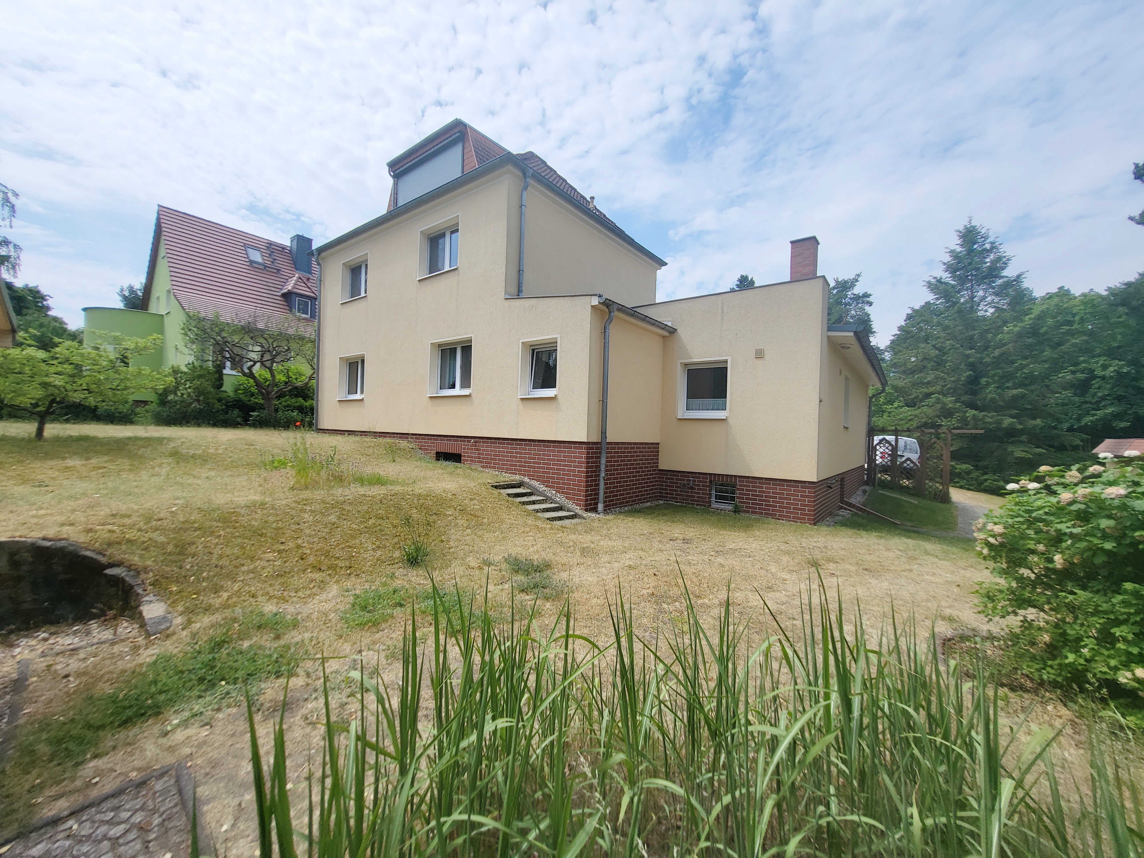 Einfamilienhaus zum Kauf 692.000 € 6 Zimmer 160 m²<br/>Wohnfläche 1.073 m²<br/>Grundstück Groß Glienicke Potsdam 14476