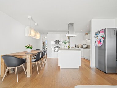 Wohnung zum Kauf 525.000 € 4 Zimmer 105,5 m² Friedrichshafen - Mitte 2 Friedrichshafen 88045