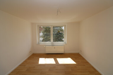 Wohnung zur Miete 409 € 3 Zimmer 58,8 m² 2. Geschoss Geschwister-Scholl-Straße 41 Halsbrücke Halsbrücke 09633