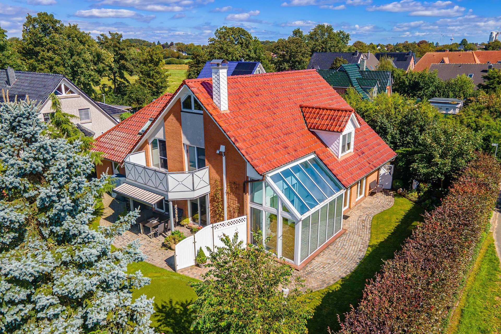Einfamilienhaus zum Kauf 699.900 € 6 Zimmer 192,4 m² 717 m² Grundstück Jarplund Handewitt / Jarplund 24976