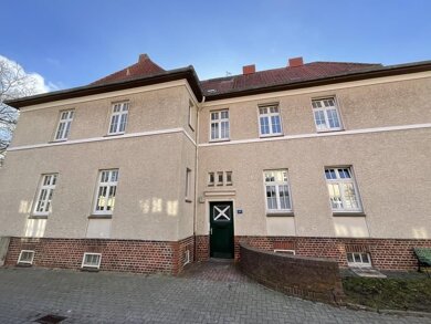 Wohnung zur Miete 399 € 2 Zimmer 54,7 m² 1. Geschoss frei ab 01.04.2025 Am Kirchhof 1 Heppens Wilhelmshaven 26384